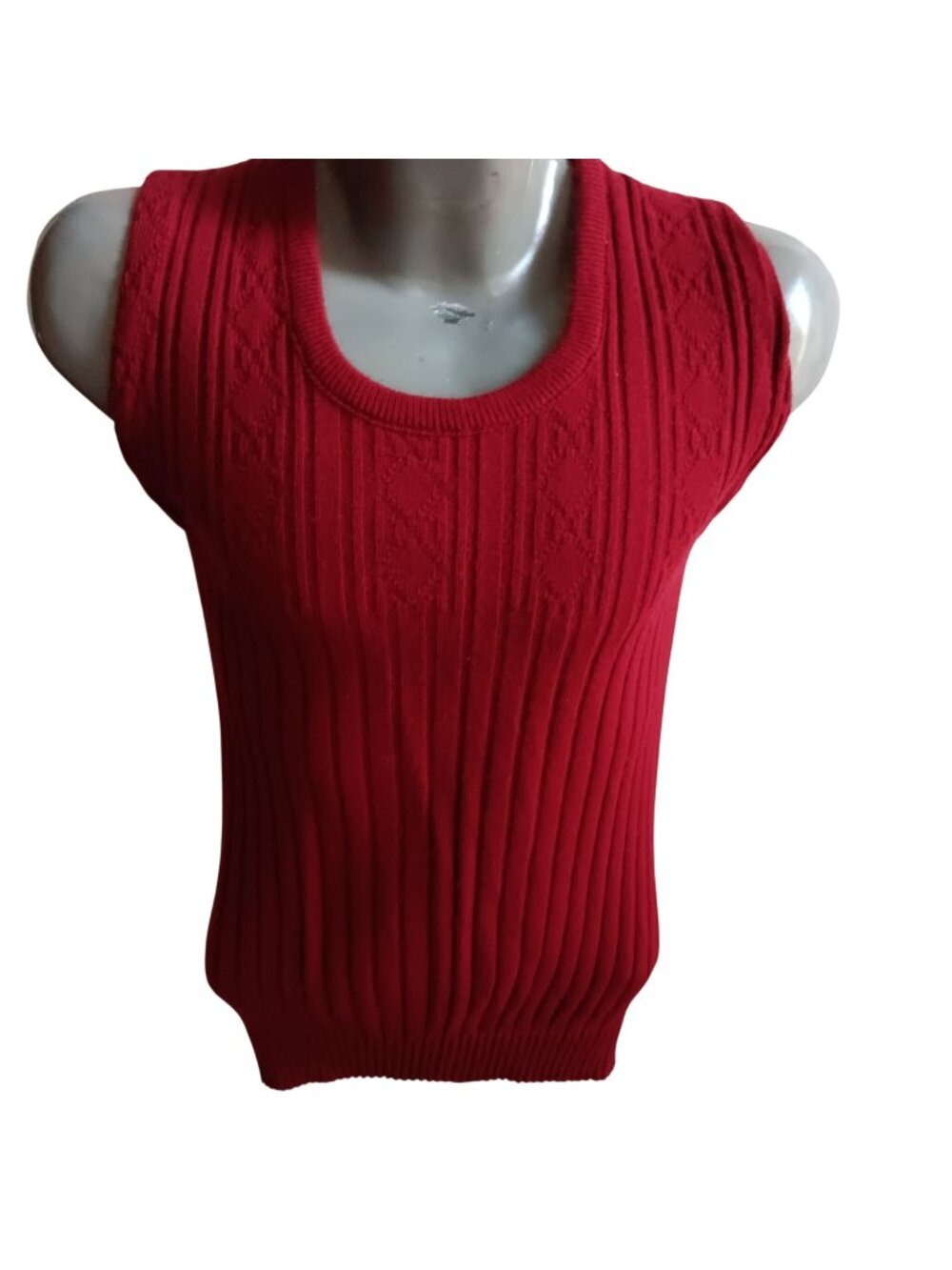 Medium Vintage Sweater Vest 1970's Red Sleeveless Knitted Argyle Lawyer Nerdo
